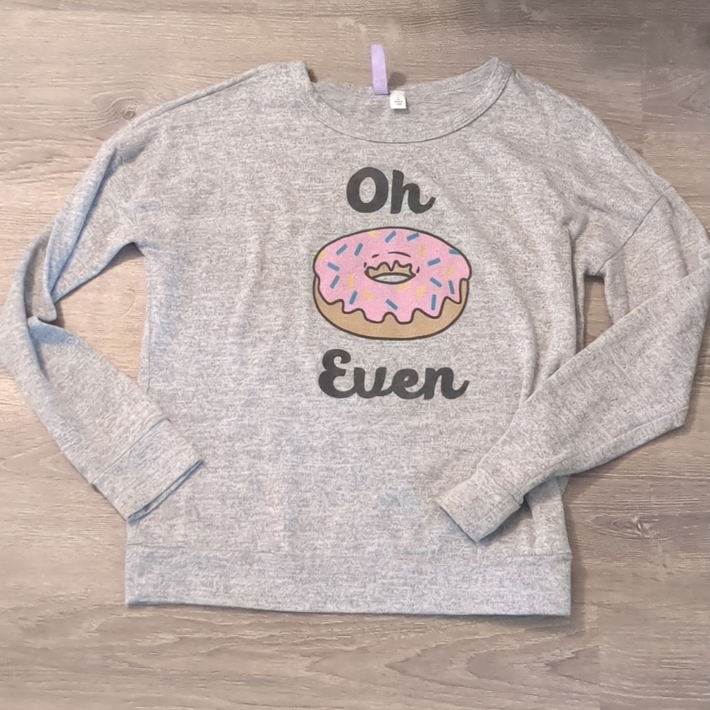Alya lightweight sweatshirt size large